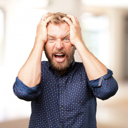 生氣的英文還可以這樣說---hit the roof/ ceiling